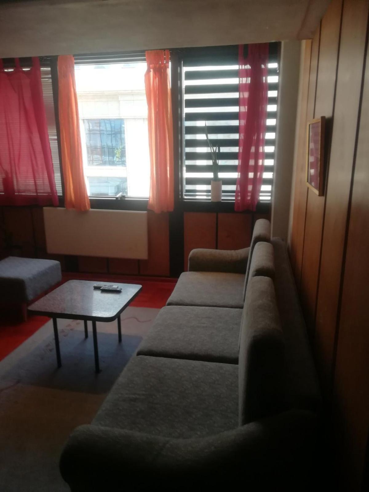 Suvi Centar Apartment Nis Exterior photo